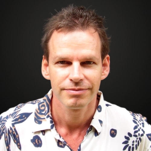 Dr. Marc van Loo